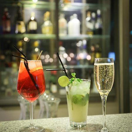 Mds Hotel كالاما المظهر الخارجي الصورة Cocktails