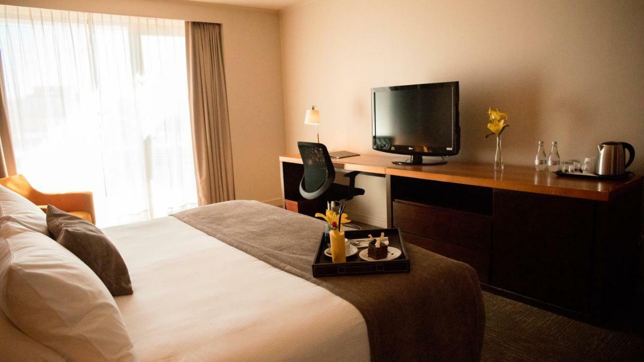 Mds Hotel كالاما المظهر الخارجي الصورة A room at the hotel